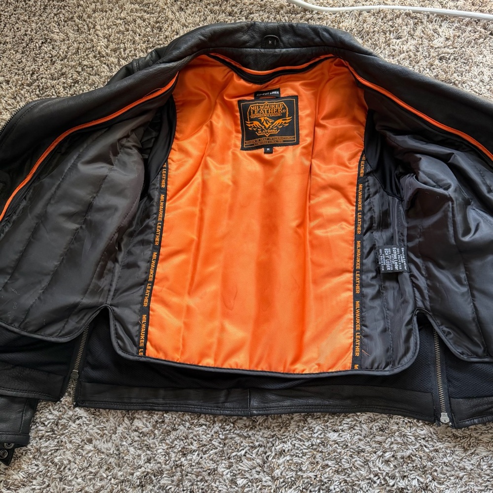 Milwaukee Leather MLM1515 Men's Classic Beltless Black Motorcycle Jacket Size M - Picture 6 of 14